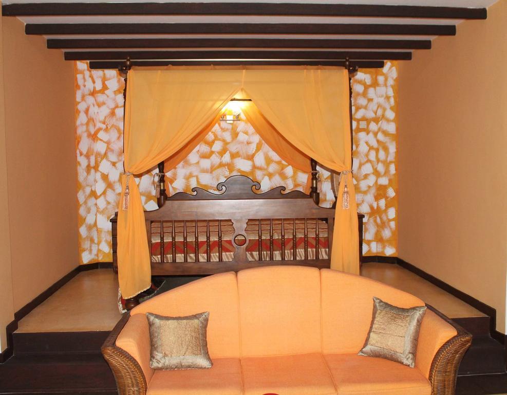 Solomon Beach Hotel Маравила Экстерьер фото